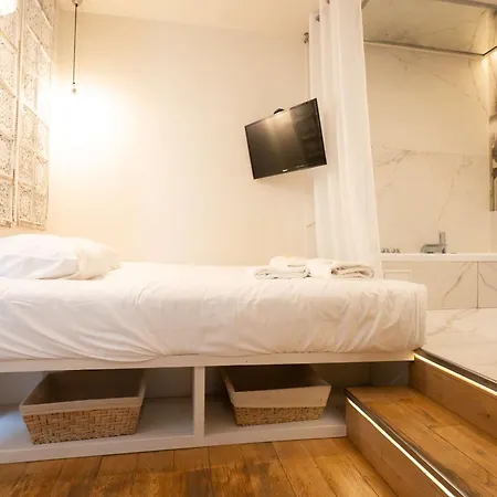 Studio Cosy Love Room - Paris 18 -2P Daire Paris